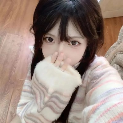 接近无限的白